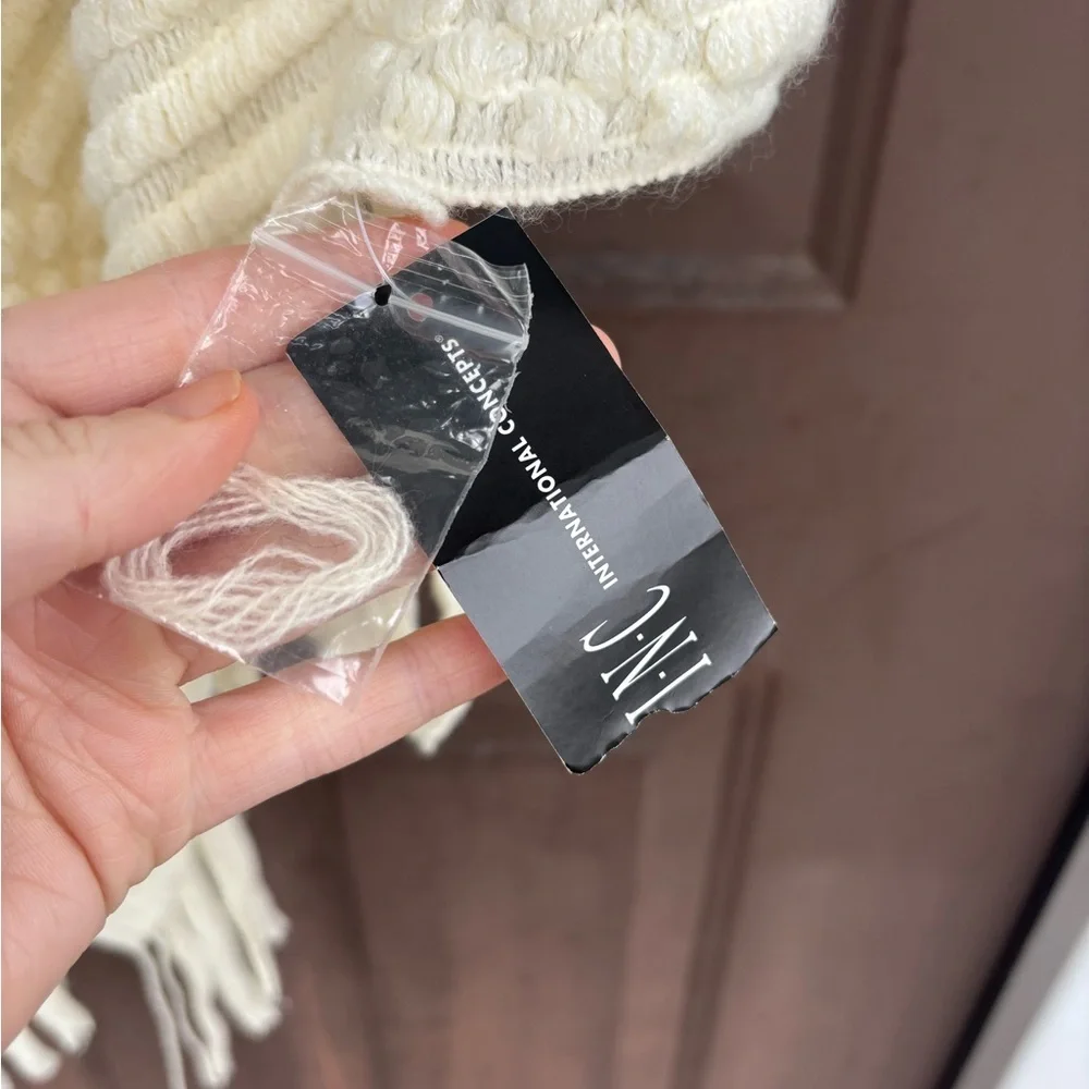INC International Concepts Cream Textured Poncho